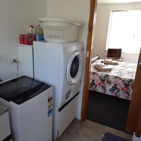 Waratah Waterfall Retreat Unit 1 Free Pay Tv In Two Rooms Free Wifi Exterior foto