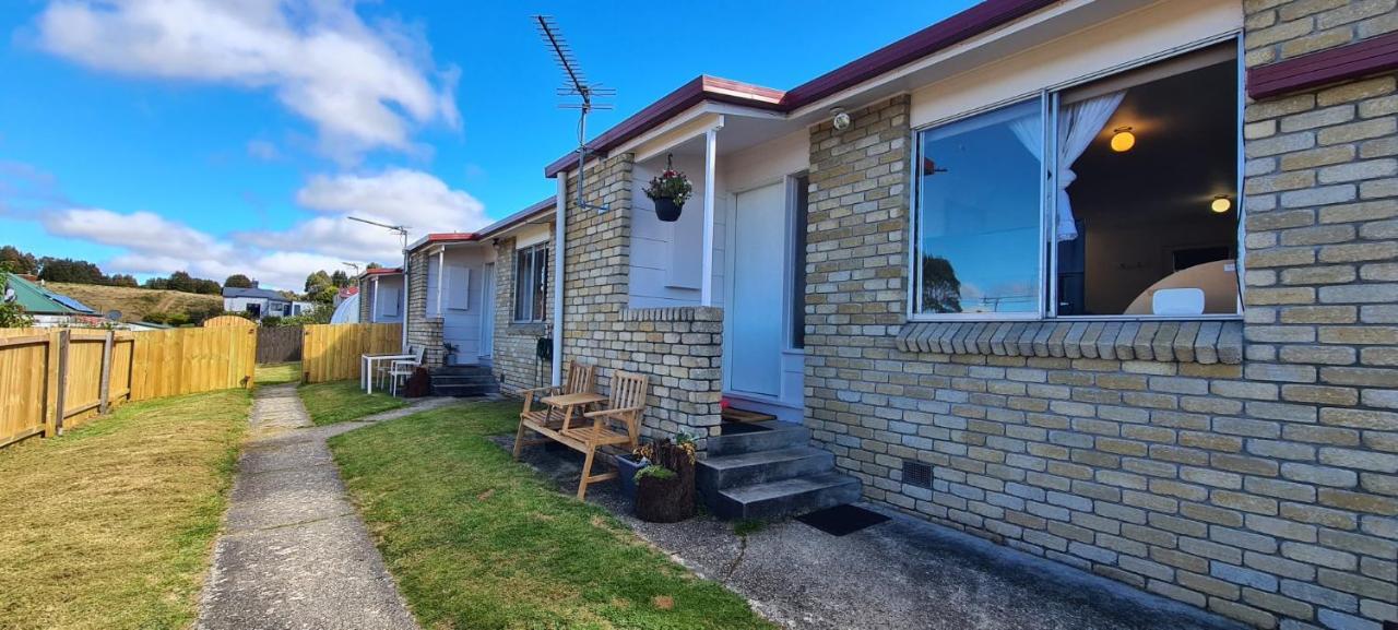 Waratah Waterfall Retreat Unit 1 Free Pay Tv In Two Rooms Free Wifi Exterior foto